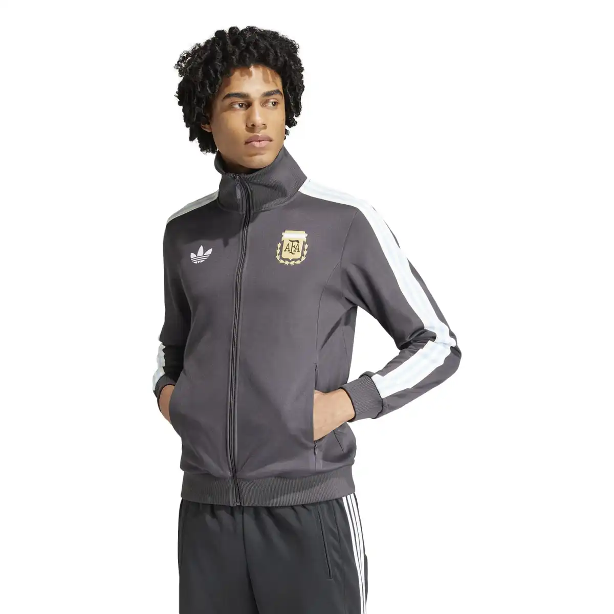 IU2155_3_APPAREL_On_Model_Standard_View_white.webp