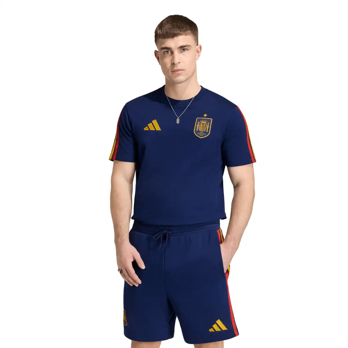 JZ2261_2_APPAREL_On_Model_Standard_View_white.webp