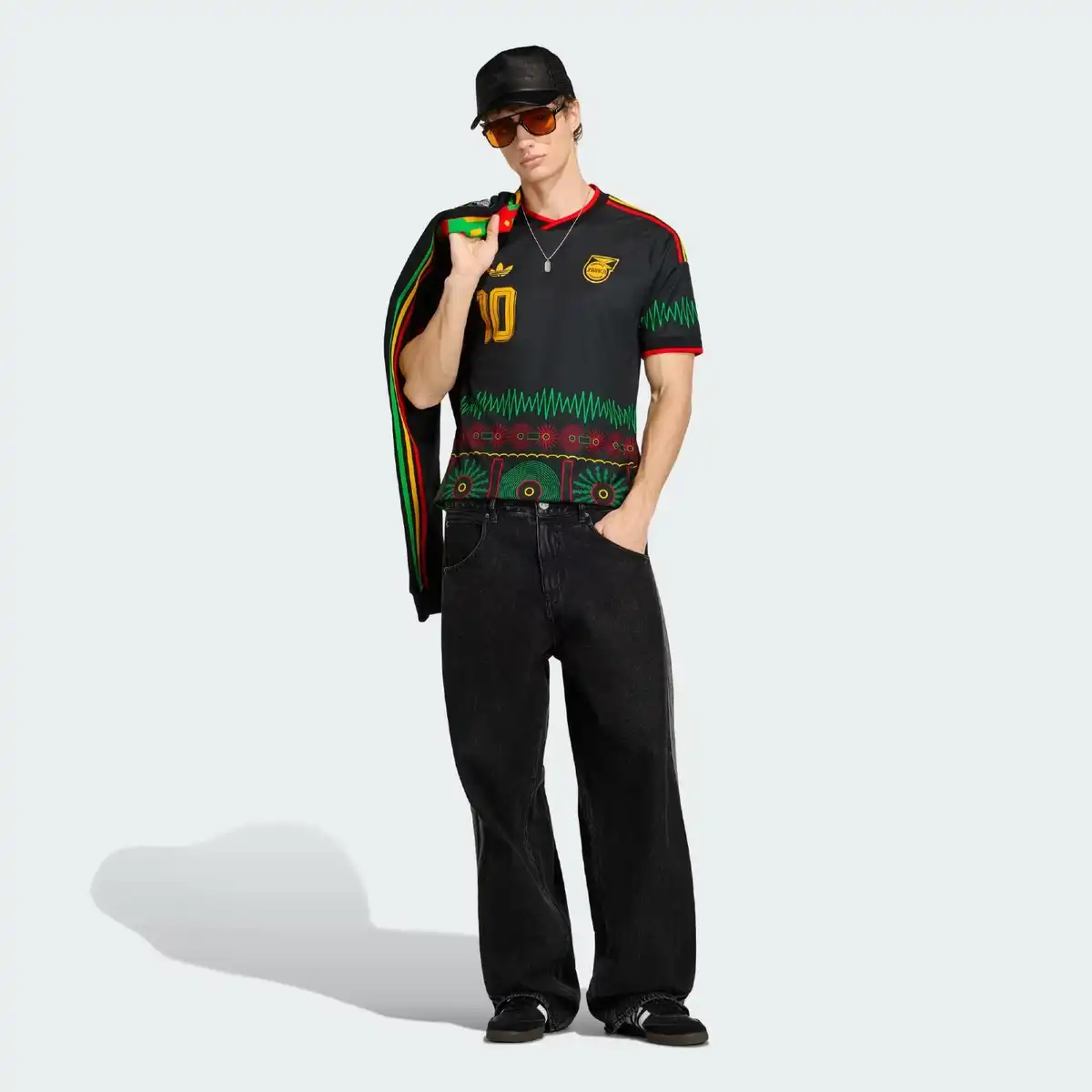 Jamaica_26_x_Bob_Marley_Away_Jersey_Black_KD1149_25_model.webp