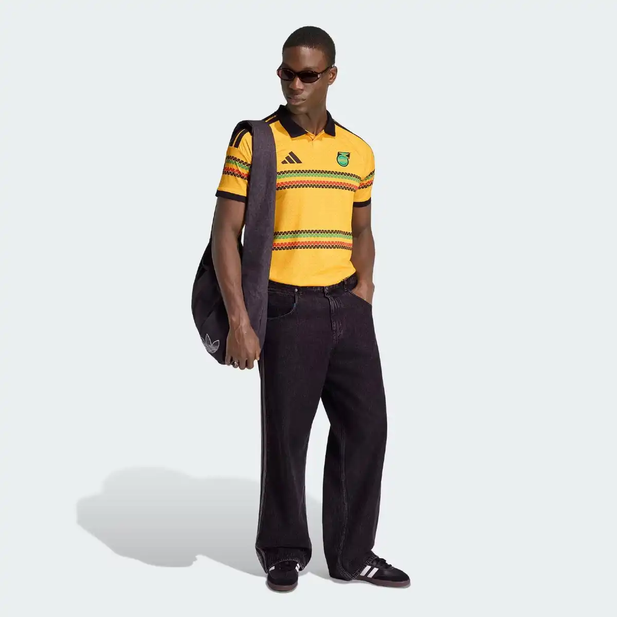 Jamaica_26_x_Bob_Marley_Home_Jersey_Yellow_KD0959_25_model.webp