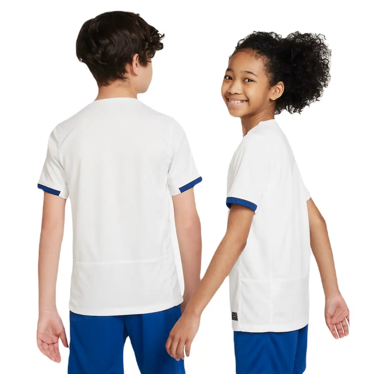 YOUTH_AWAY_H.webp